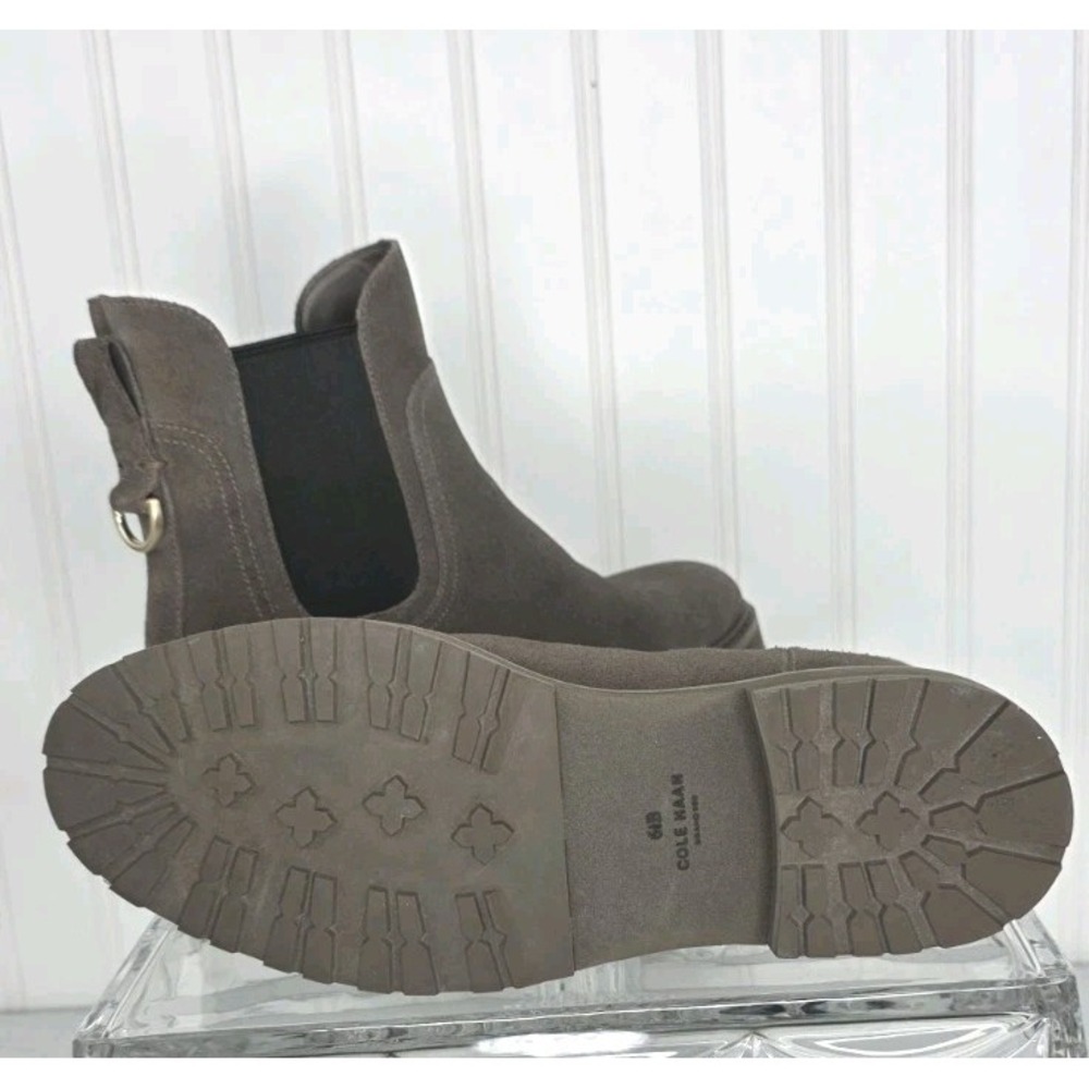 Cole‎ Haan Women's Greenwich Gray Suede Waterproof Boots Size 6.5B - Picture 6 of 7